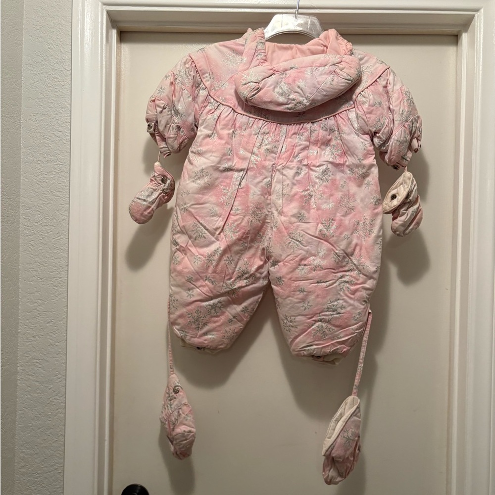 Giacca Girls Snow Suit Pink Silver Insulated Warm Mittens 24M - Picture 2 of 6
